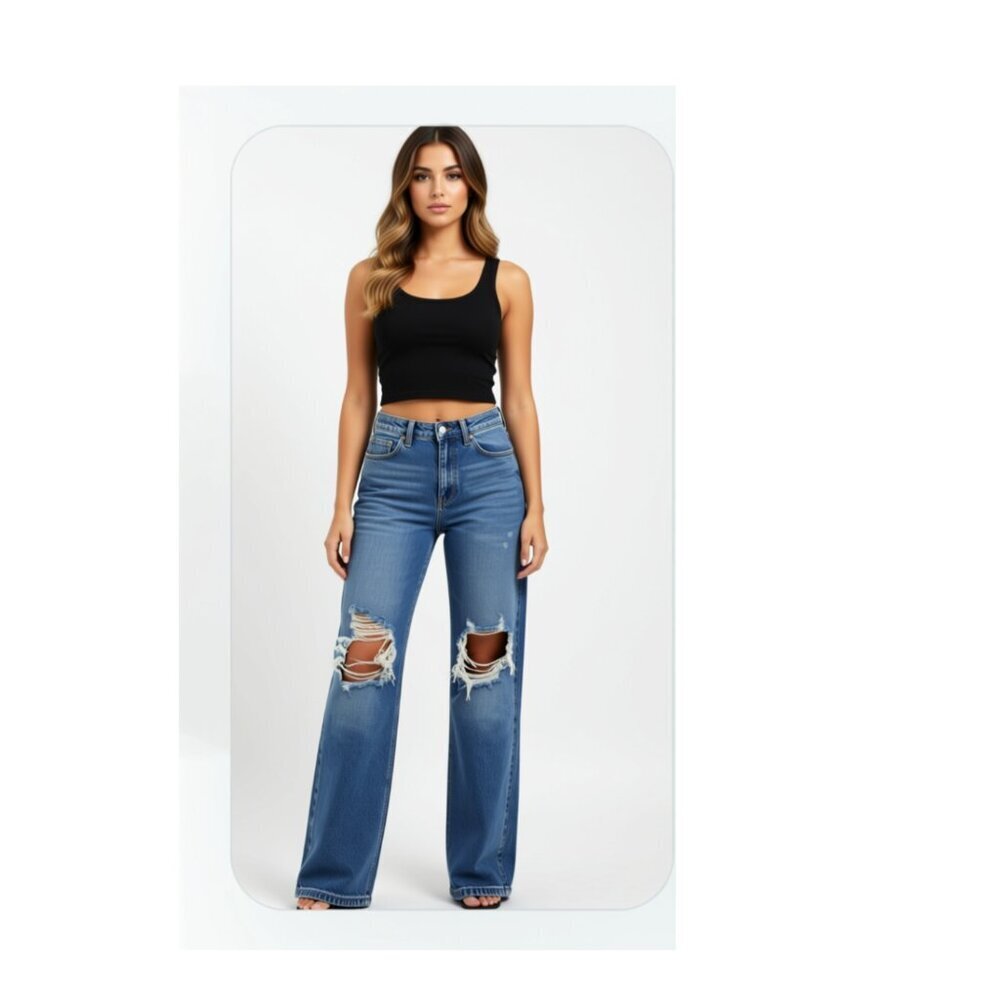 Hollister jeans, ultra curvy, high-rise, mom jeans, distressed Size 0 (WJJ027)